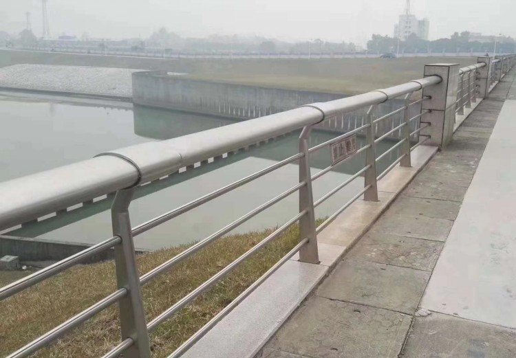 不銹鋼護欄